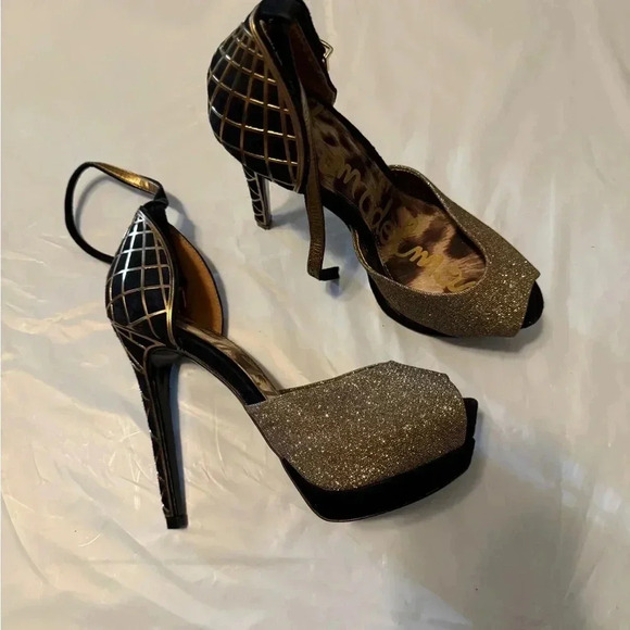 Sam Edelman Paulette Heel Gold Black Posh peep-toe silhouette pump Sparkle 6 - Picture 6 of 8